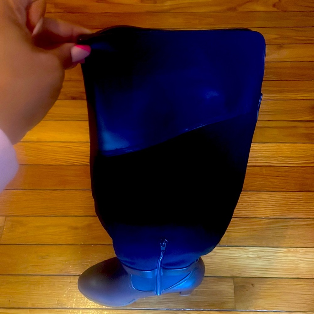 Just fab knee high boots navy size 7